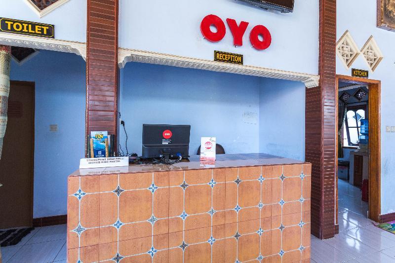 Oyo 1895 Lamancha Homestay Kuta  Extérieur photo